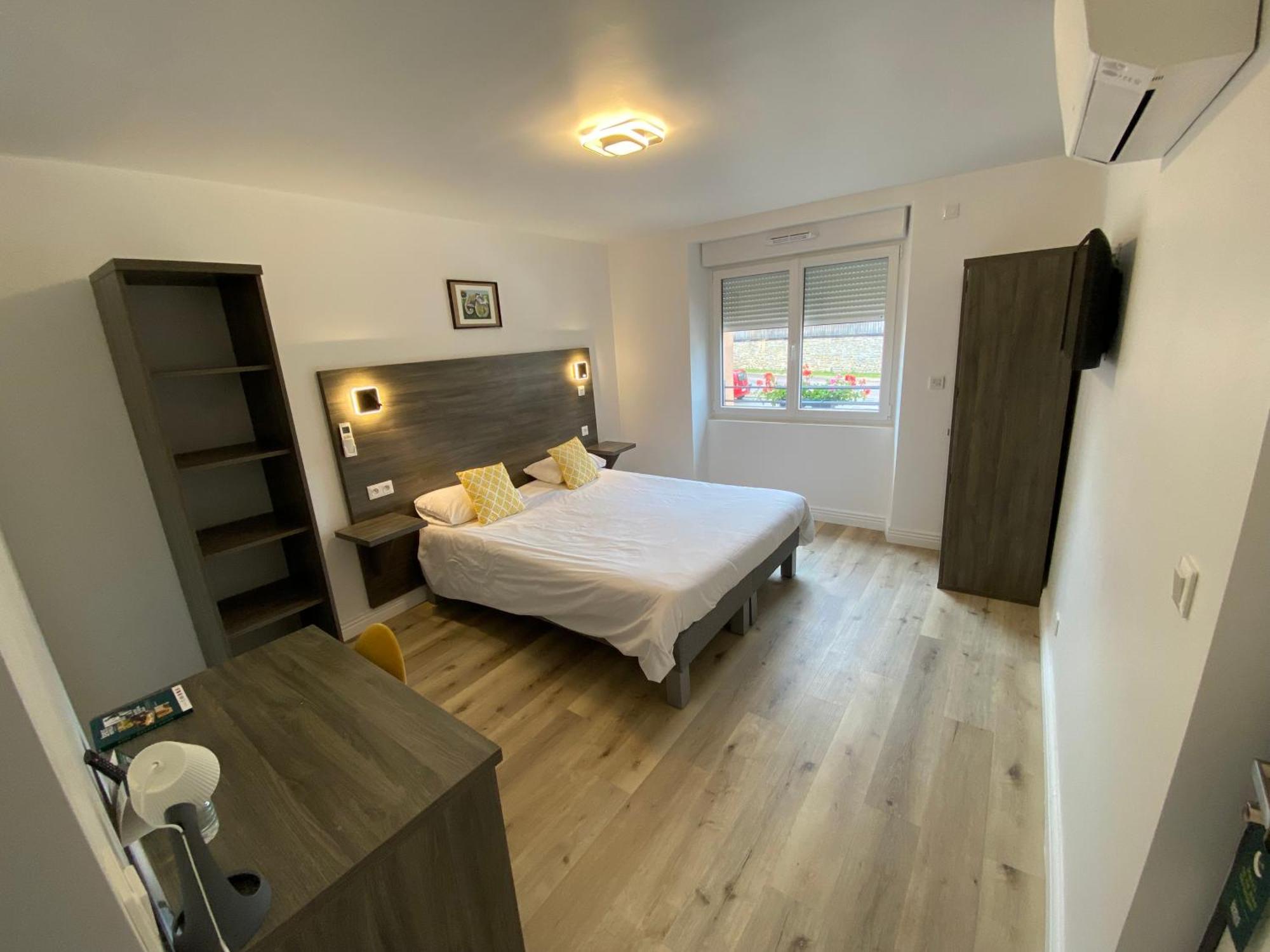 Relais Du Lac Villegusien-le-Lac Екстер'єр фото