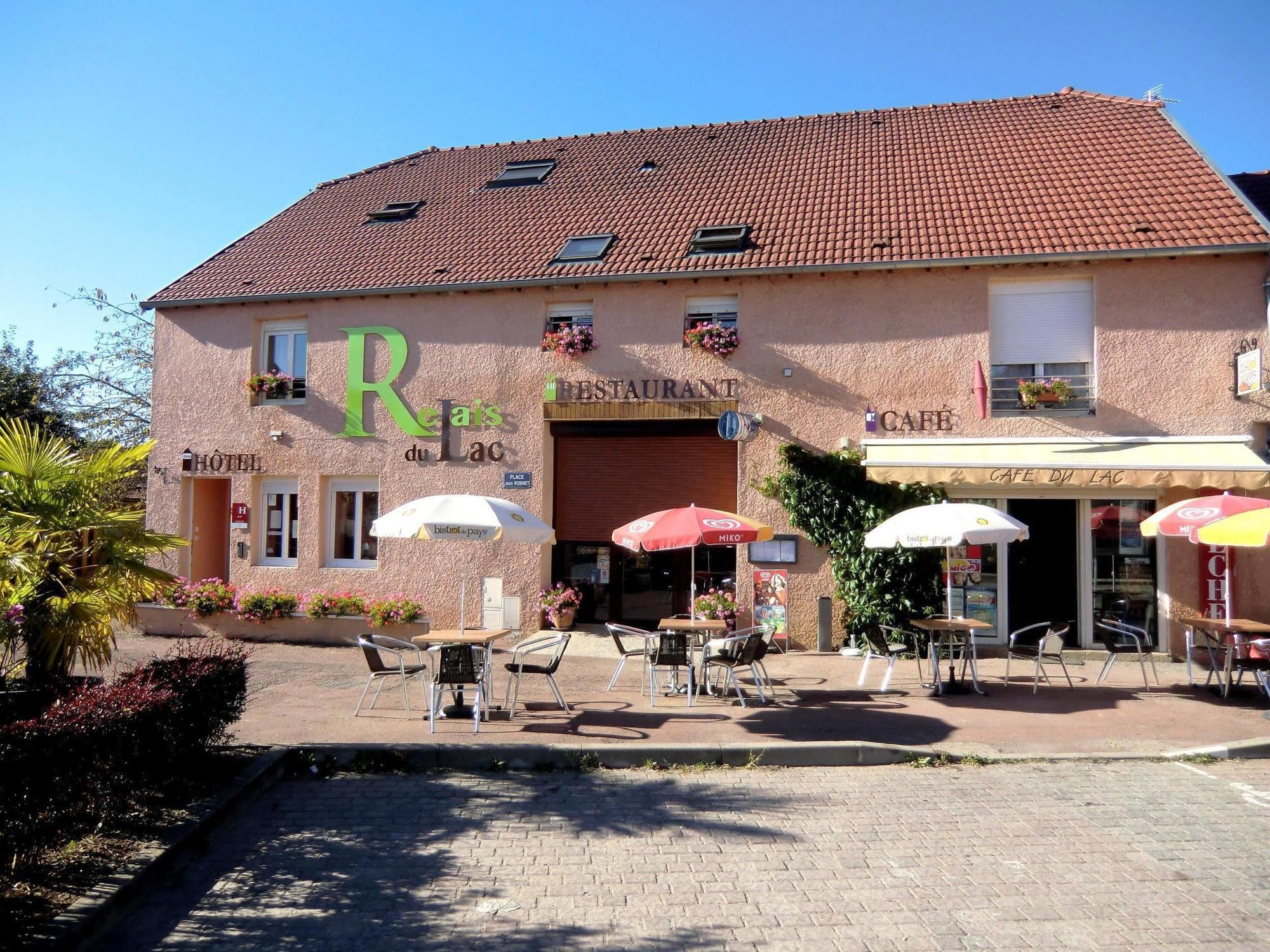 Relais Du Lac Villegusien-le-Lac Екстер'єр фото